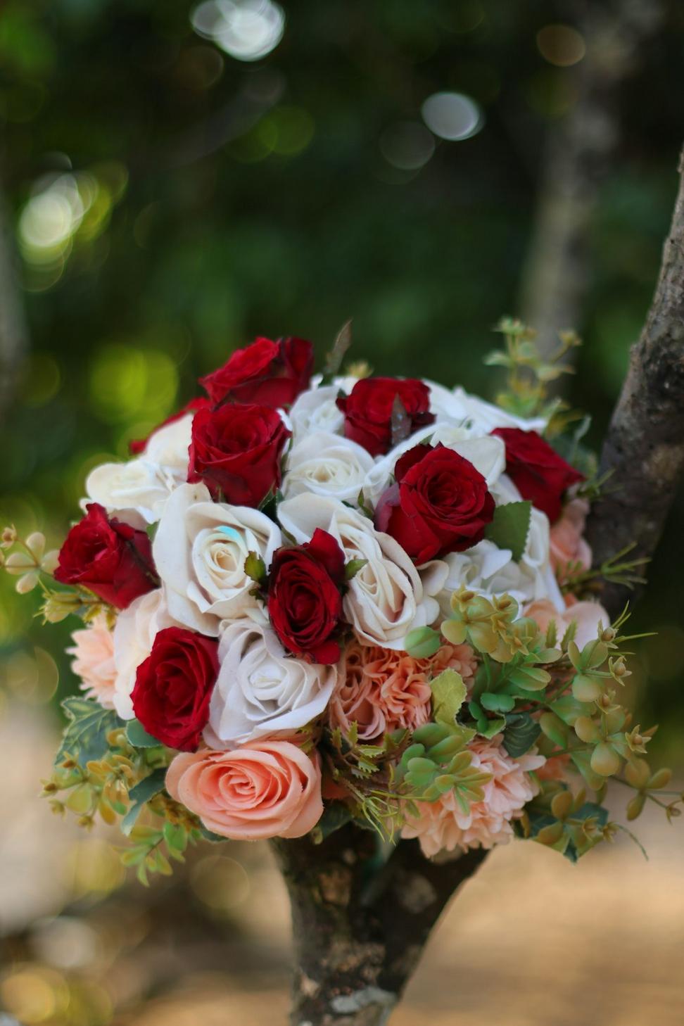 Wedding floral arrangement